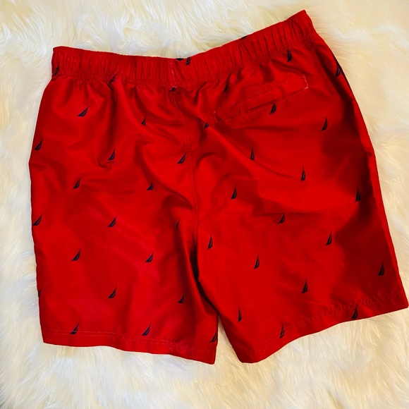 NAUTICA BATHING SUIT YOU WILL LOVE. CUTE & COMFORTABLE WITH MESH LINING.  SIZE L - Picture 10 of 13